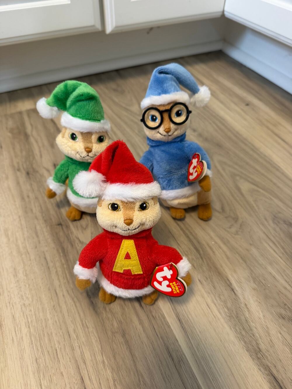 Ty Beanie Babies Alvin and the Chipmunks Simon Theodore Christmas Plush Set of 3